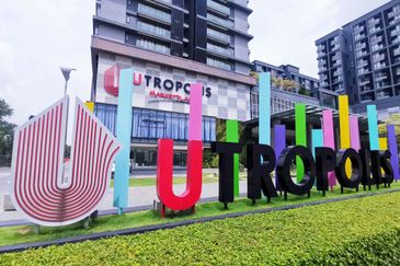 Utropolis Marketplace Office @ Glenmarie, 4946sf