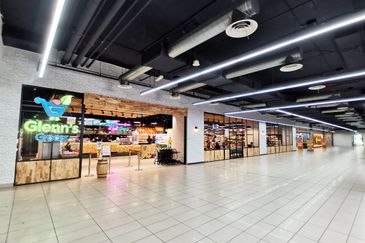 Utropolis Marketplace Office @ Glenmarie, 4946sf