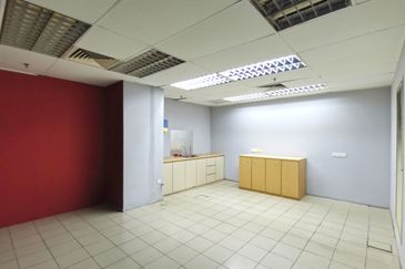 Bangunan Palm Grove Fitted Office, Glenmarine