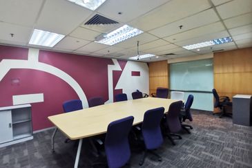 Bangunan Palm Grove Fitted Office, Glenmarine