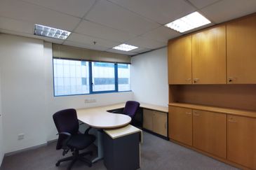 Bangunan Palm Grove Fitted Office, Glenmarine