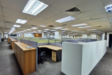 Bangunan Palm Grove Fitted Office, Glenmarine