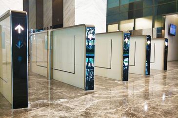 KYM Tower Retail Unit From 400sf up