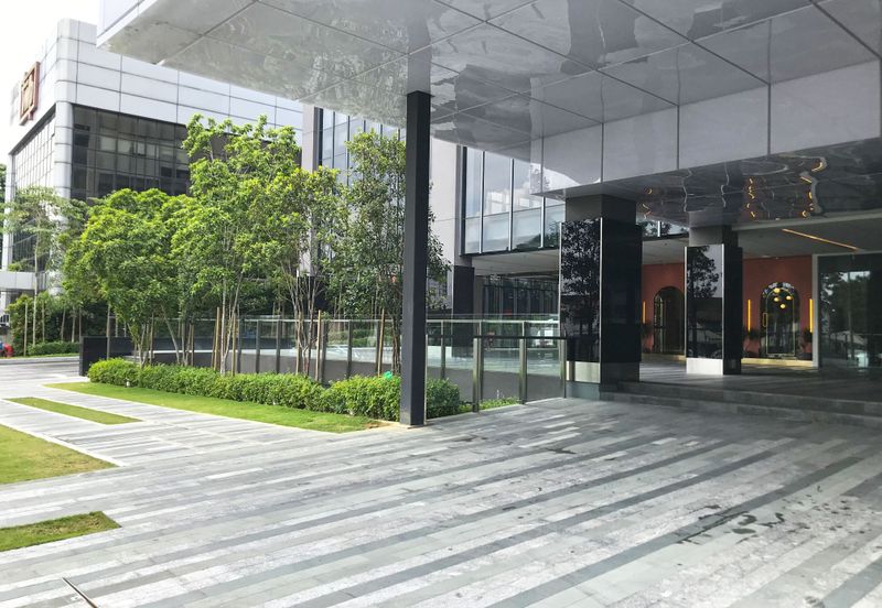 Symphony Square MSC Status Office From 3000sf up