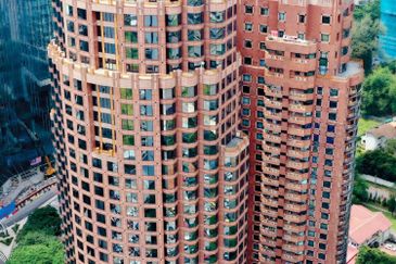 Menara HLX (formerly Menara HLA)