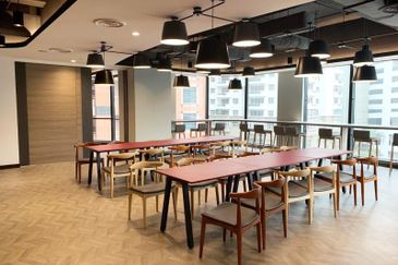 Menara HLX (formerly Menara HLA)