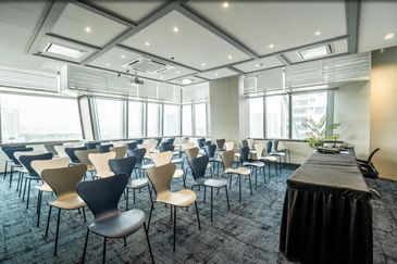 Menara JLand JBCC Serviced Office For 1-10 pax use
