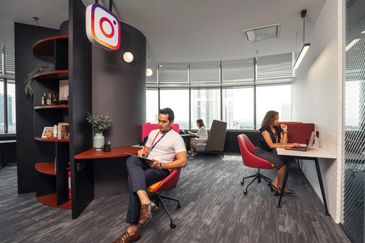 Menara JLand JBCC Serviced Office For 1-10 pax use