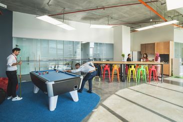 Medini Iskandar Serviced Office For 1-10 pax use