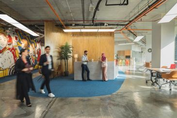 Medini Iskandar Serviced Office For 1-10 pax use