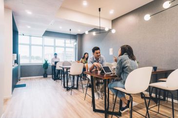 Taman Mount Austin JB Serviced Office for 1-10 pax