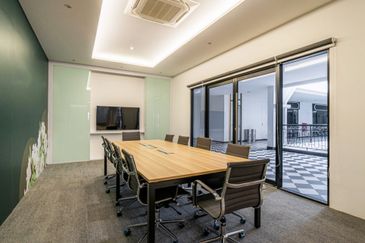 Eco Palladium JB Serviced Office For 1-10 pax use
