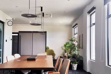 Eco Palladium JB Serviced Office For 1-10 pax use