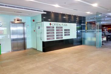 Crystal Plaza