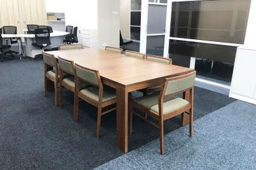 UOA Business Park Fully Furnished Office Near LRT