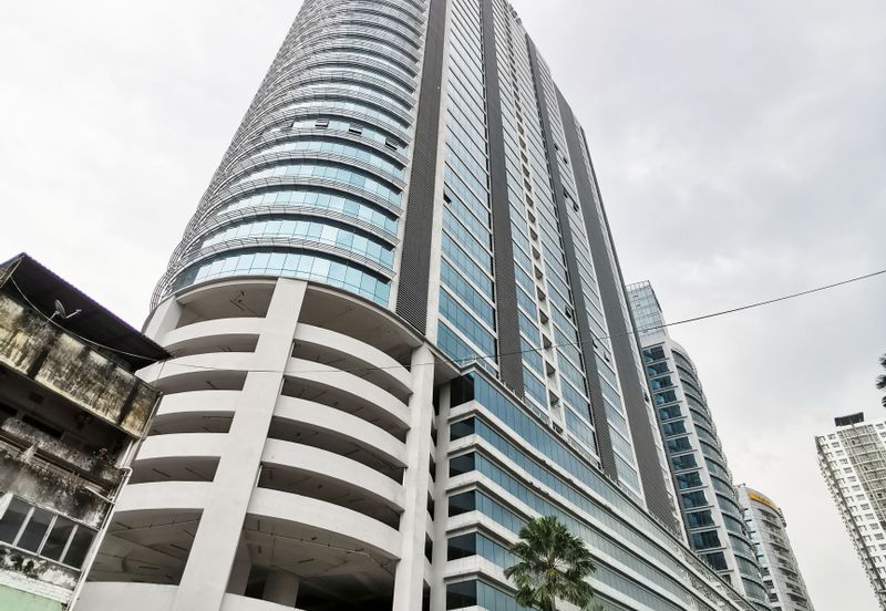 Menara UOA Bangsar Retail Space Link to LRT 3691sf