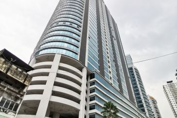 Menara UOA Bangsar Retail Space Link to LRT 3691sf