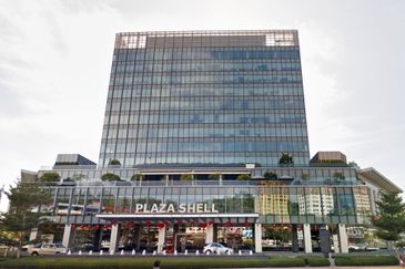 Plaza Shell KK Office Available From 1000sf up