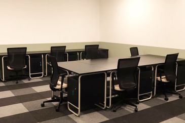 Medini 6 Serviced Office Got For 1-50 pax use MSC