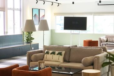 Medini 6 Serviced Office Got For 1-50 pax use MSC