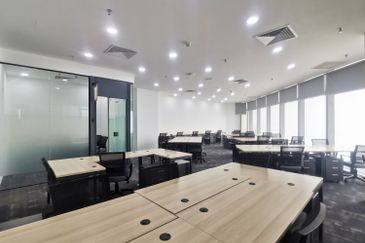 MyTown Serviced Office Available For 1-10 pax use 
