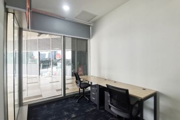 MyTown Serviced Office Available For 1-10 pax use 