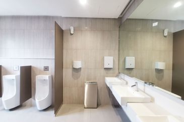 Menara EcoWorld (The Stride Strata Office @ BBCC)