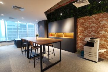 Menara EcoWorld (The Stride Strata Office @ BBCC)