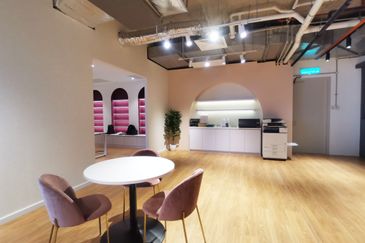 Menara EcoWorld (The Stride Strata Office @ BBCC)