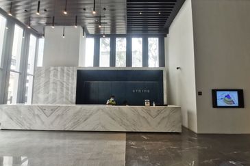 Menara EcoWorld (The Stride Strata Office @ BBCC)