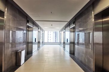 Menara EcoWorld (The Stride Strata Office @ BBCC)