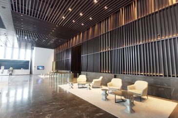 Menara EcoWorld (The Stride Strata Office @ BBCC)