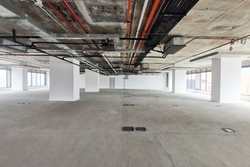 Menara EcoWorld (The Stride Strata Office @ BBCC)