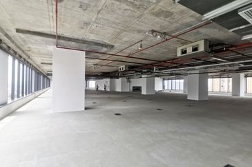 Menara EcoWorld (The Stride Strata Office @ BBCC)