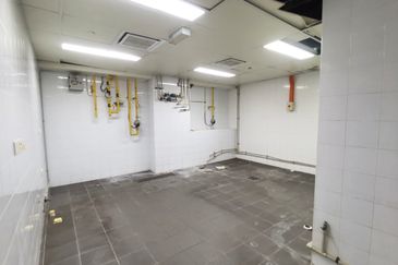 Quill City Mall Ground Floor Retail Space 5004sf