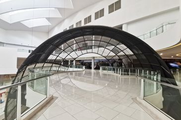 Quill City Mall LG Retail Unit Facing Supermarket 