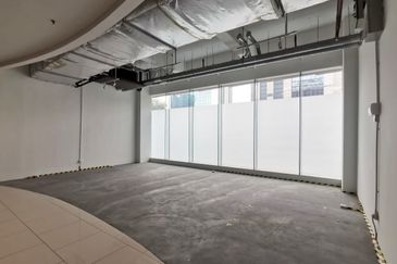 Quill City Mall 1st Floor Retail Unit 484sf