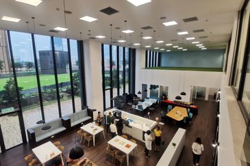 Menara EcoWorld (The Stride Strata Office @ BBCC)