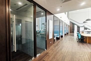 Menara EcoWorld (The Stride Strata Office @ BBCC)