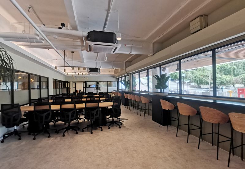 Syopz Mall Taylor’s Lakeside Bandar Sunway Serviced Office Available For 1-30 pax use Fully Furnised