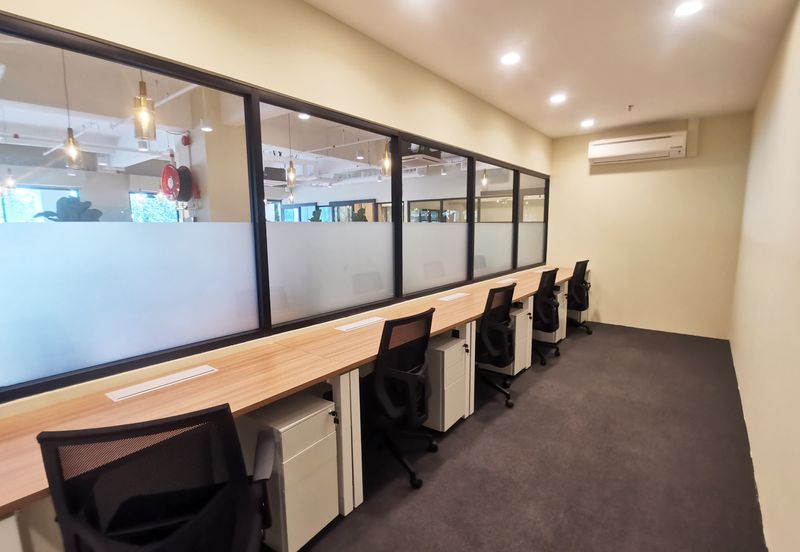Syopz Mall Taylor’s Lakeside Bandar Sunway Serviced Office Available For 1-30 pax use Fully Furnised