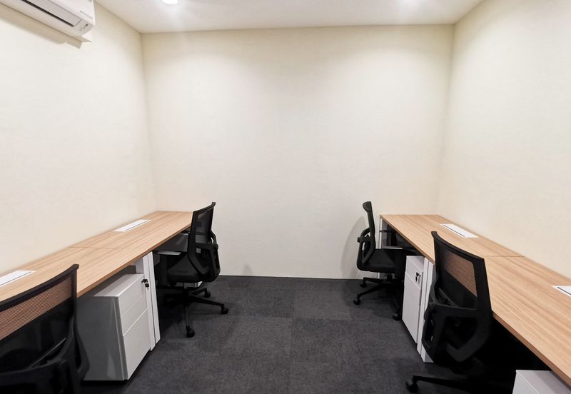 Syopz Mall Taylor’s Lakeside Serviced Office For 20 pax use Fully Furnished
