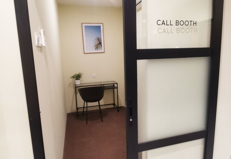 Syopz Mall Taylor’s Lakeside Serviced Office For 30 pax use Fully Furnished