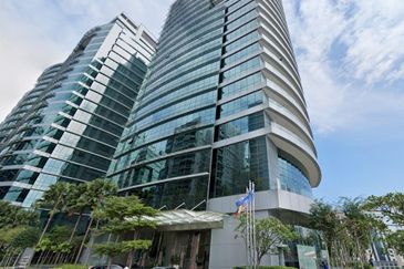 Menara Pernas @ Bangsar South Serviced Office Available For 1-20 pax use MSC Status Near LRT