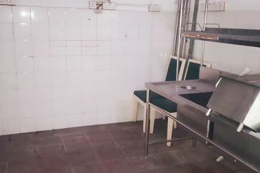 Menara AIA Sentral (formerly Menara Standard Chartered)