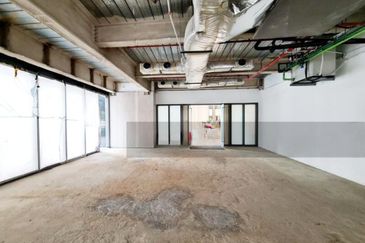 Menara AIA Sentral (formerly Menara Standard Chartered)