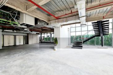 Menara AIA Sentral (formerly Menara Standard Chartered)