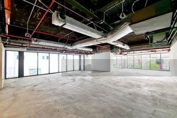 Menara AIA Sentral (formerly Menara Standard Chartered)