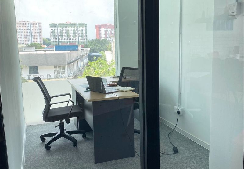 Bangunan THK @ Seksyen 51a PJ Serviced Office Available For 1-15 pax use with Cover Parkings