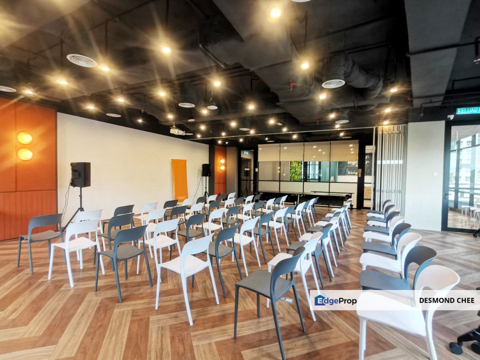 Menara UOA Bangsar Serviced Office Available For 1-50 pax use MSC Status Link to LRT Station, Kuala Lumpur, Bangsar